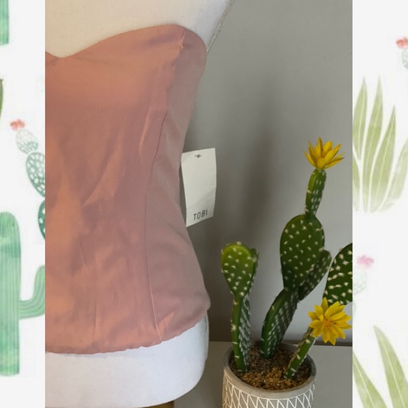 Pink corset style top with back zipper and details - Picture 3 of 5